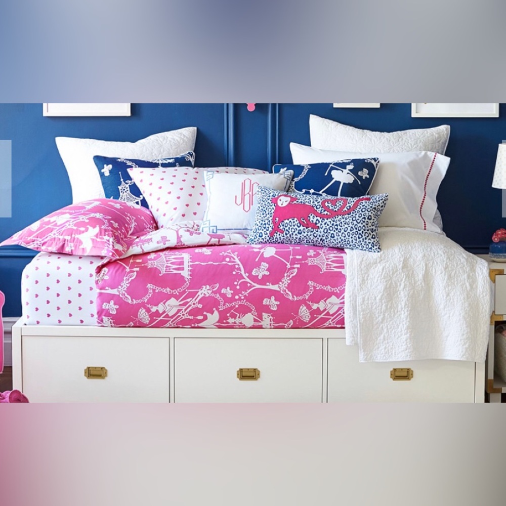 Pottery Barn Kids Hot Pink, Navy & White Printed Bedding Set